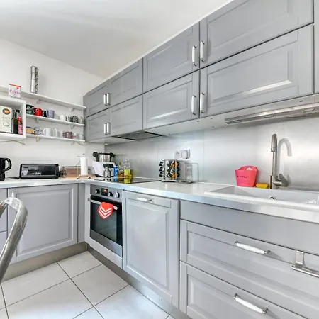 Guestready - Gem Near Musee Lumiere Apartman *